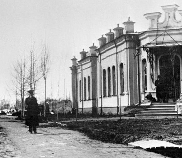 1910 Предпл Ташкент Лагерный проспект (ныне ул Пушкина) Здание статистического отдела 2