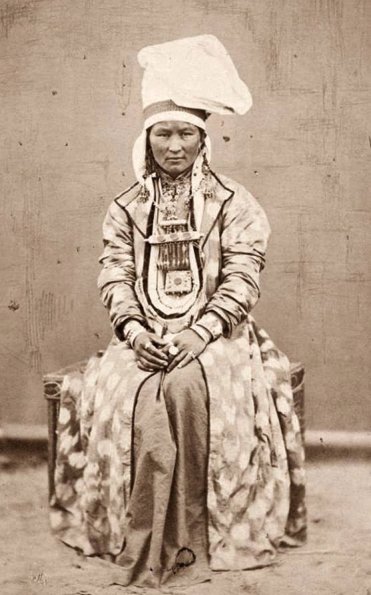 1910 Kazakh Married Woman