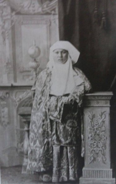 1910 Kazzakh Married Woman
