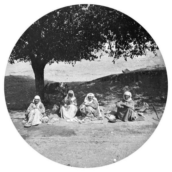 1910 Old Women