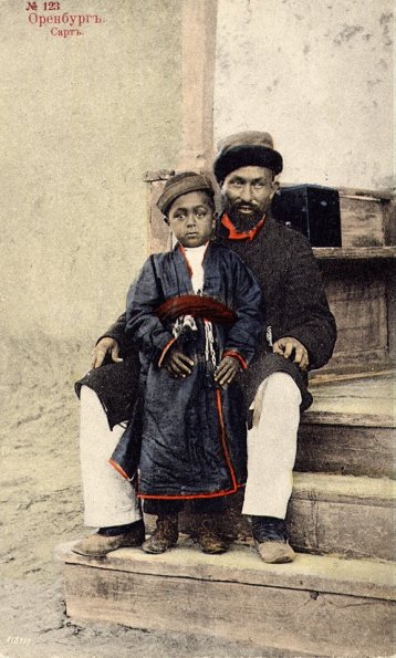 1910 Uzbek Man with Son (2)