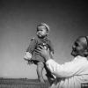 1935 Узбекистан Счастливый Отец-Дехканин