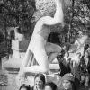 1938 Ташкент Ударницы  ОСОАВИАХИМа в саду перед Дворцом пионеров в Ташкенте