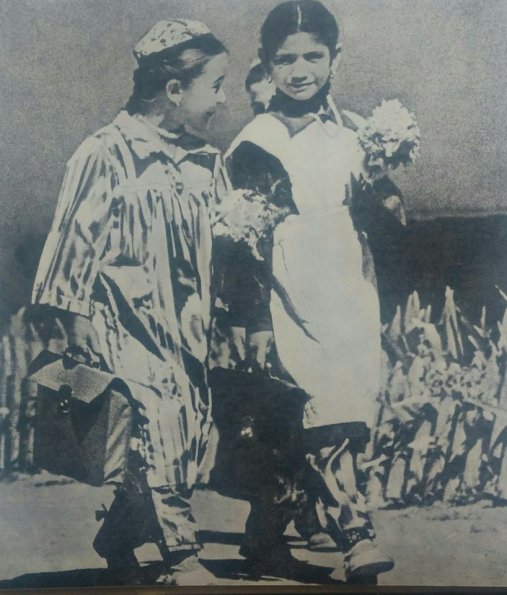 1955 Предпл Узбекистан Школьницы