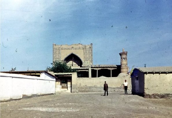 1966 Gijuvan Medrese Ulugbeka i Mausoleum of Abdulhalika Gijduvani 1