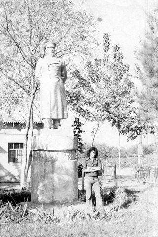 1970 Предпл Бохтар Бывший Курган-Тюбе Памянтник Сталину