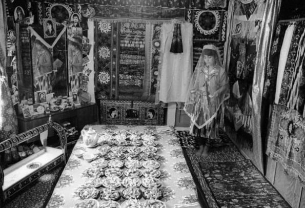 1985 Таджикистан Комната Приготовления к Свадьбе