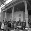 1990 Самарканд Намаз в Мечети Ходжа Абду Дарун